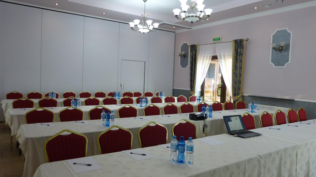 Hotel Irys Lublin Exterior foto